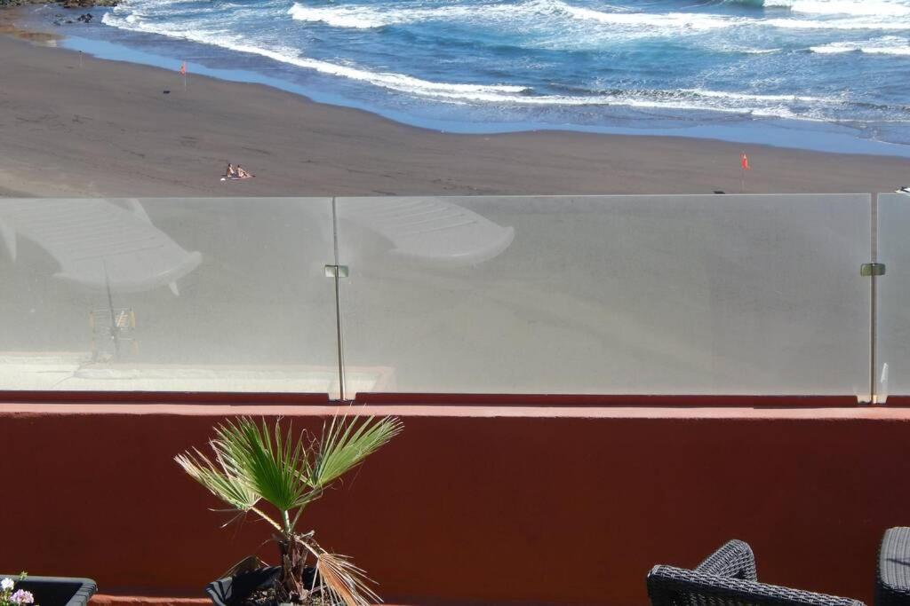 Cosy Flat For 2 Directly At The Beach Melenara Exterior foto